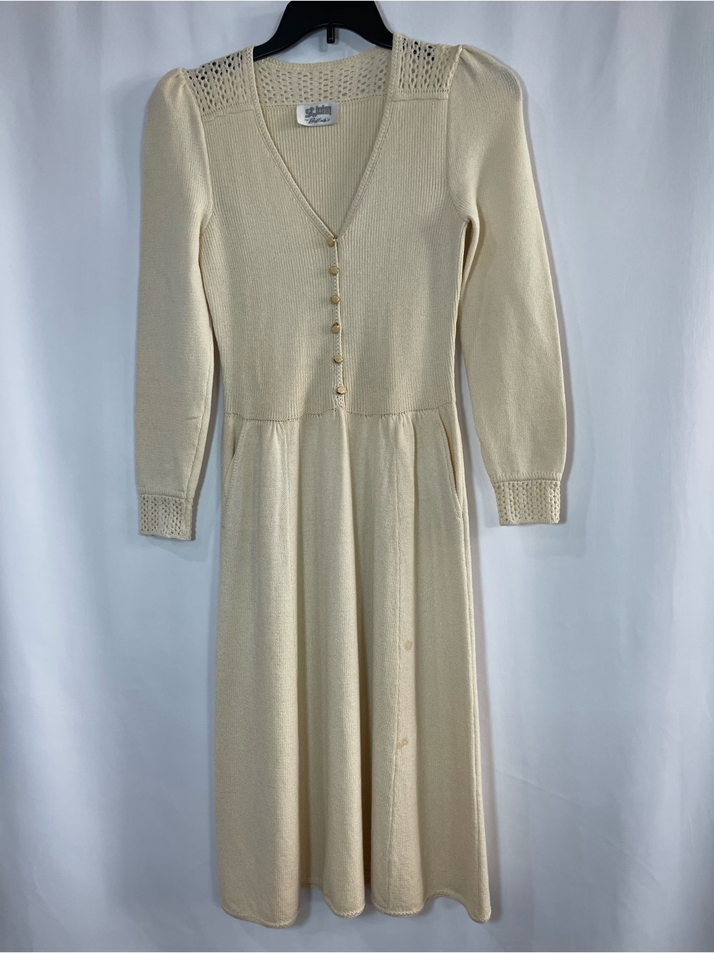 St John for Bullock’s button front long sleeve dress cream Santana knit vintage